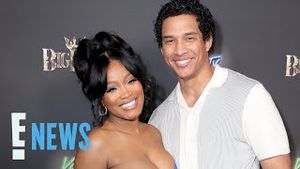 Video post by @enews on YouTube