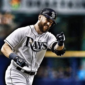 Image post by @raysbeisbol on Instagram