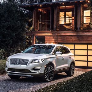 Image post by @markfickenlincoln on Instagram