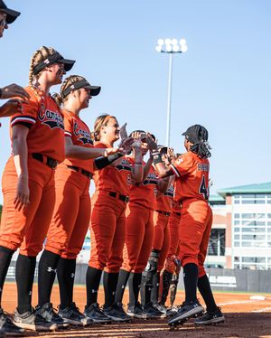 Image post by @gocamelssoftball on Instagram