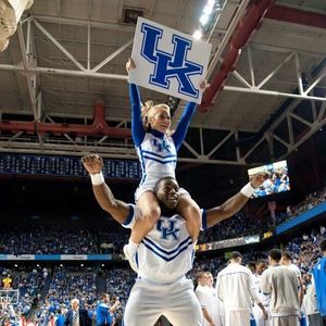 Image post by @kentuckycheer on Instagram