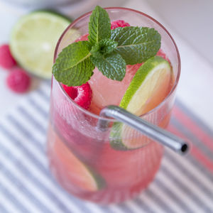 Image post by @drinkspindrift on Instagram