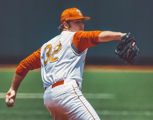 Image post by @texasbaseball on Instagram