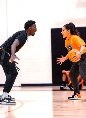 Image post by @CoachJenSep on Twitter
