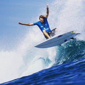 Image post by @wsl.qs on Instagram