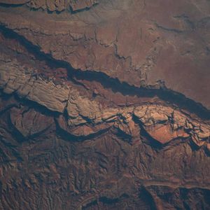 Image post by @nasaartemis on Instagram