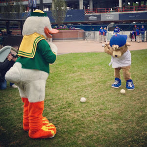 Image post by @clarkthecub on Instagram