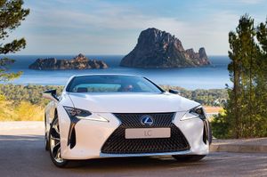 Image post by @lexususa on Instagram