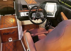 Image post by @tigeboats on Instagram