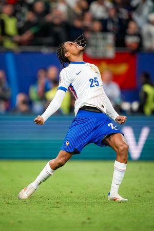 Image post by @equipedefrance on Twitter