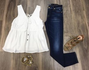 Image post by @shopoutoftown on Instagram