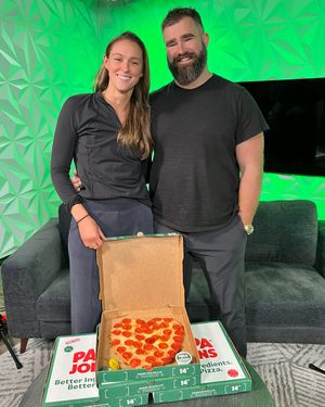 Image post by @papajohns on Instagram