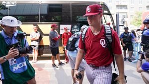 Image post by @NCAABaseball on Twitter