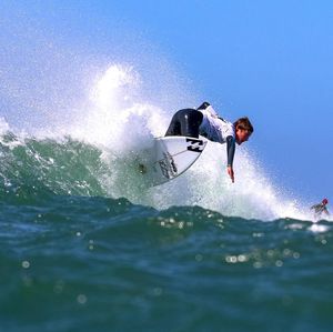 Image post by @wsl.qs on Instagram