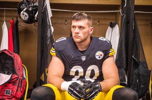 Image post by @lossteelers on Instagram