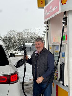 Image post by @RayBourque77 on Twitter