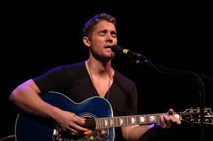 Image post by @brettyoungmusic on Instagram