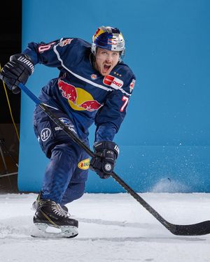 Image post by @redbullshop on Instagram