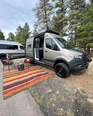 Image post by @mercedesbenzvansusa on Instagram