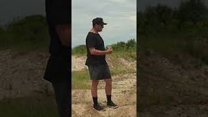 Video post by @twotwo_tv on YouTube