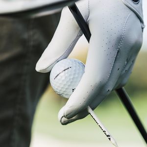 Image post by @taylormade_golf_japan on Instagram