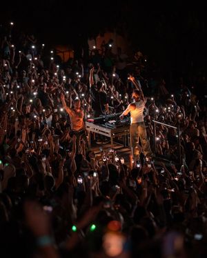 Image post by @thechainsmokers on Instagram