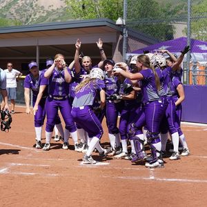 Image post by @wsusoftball on Instagram