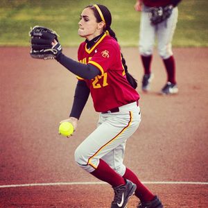 Image post by @iowastatesoftball on Instagram