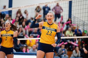 Image post by @ephemiamariaphotography on Facebook