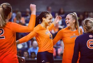 Image post by @auburnvolleyball on Instagram