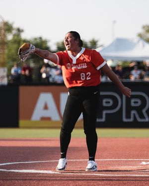 Image post by @auprosoftball on Instagram
