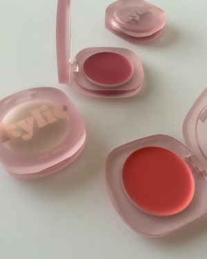 Image post by @kyliecosmetics on Instagram