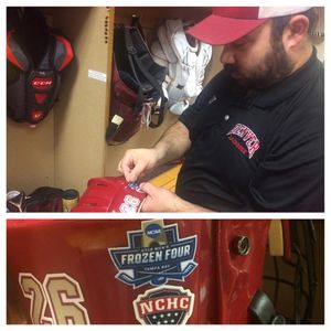 Image post by @du_hockey on Instagram