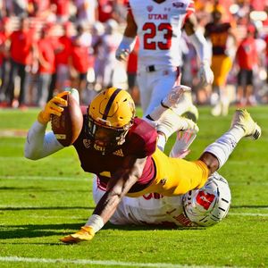 Image post by @ariannagrainey on Instagram