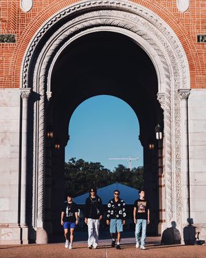 Image post by @ricembb on Instagram