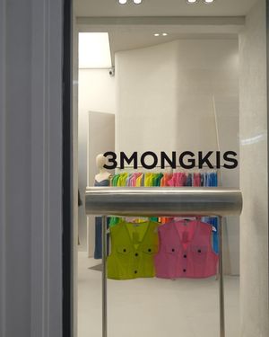 Image post by @3mongkis on Instagram