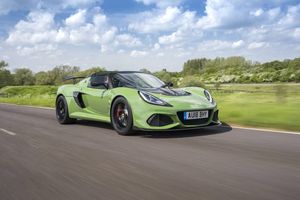Image post by @lotuscars on Instagram