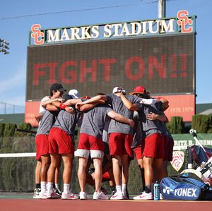 Image post by @uscmenstennis on Instagram