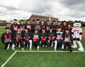 Image post by @niuhuskies on Instagram