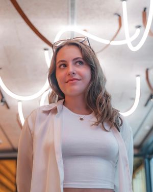 Image post by @aaronparalesc on Instagram