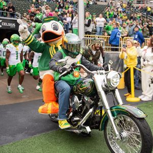 Image post by @oregonsportsphotos on Instagram