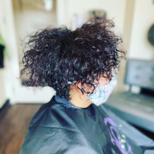 Image post by @t.c.salon on Instagram