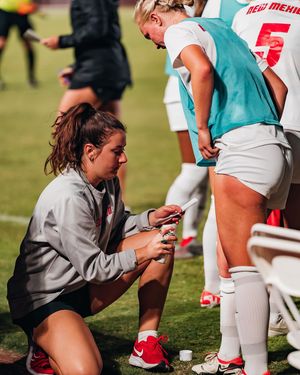 Image post by @unmlobowsoccer on Instagram