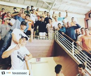 Image post by @texasbaseball on Instagram