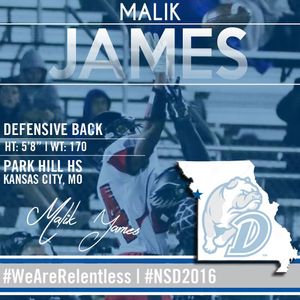 Image post by @drakebulldogsfb on Instagram