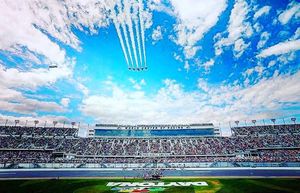 Image post by @jeffgordonweb on Instagram