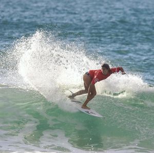 Image post by @wsl.qs on Instagram