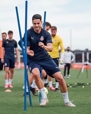 Image post by @gironafc on Instagram