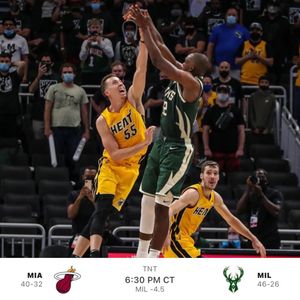 Image post by @buckshoops on Instagram