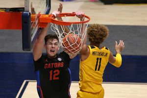 Image post by @SouthoftheLine1 on Twitter